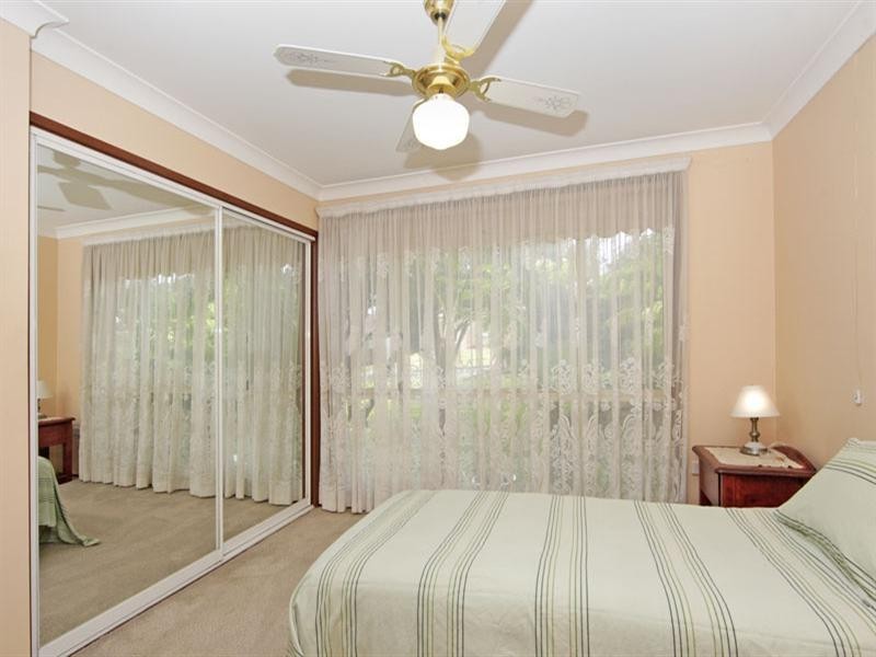 9 Sirius Avenue, Bateau Bay NSW 2261