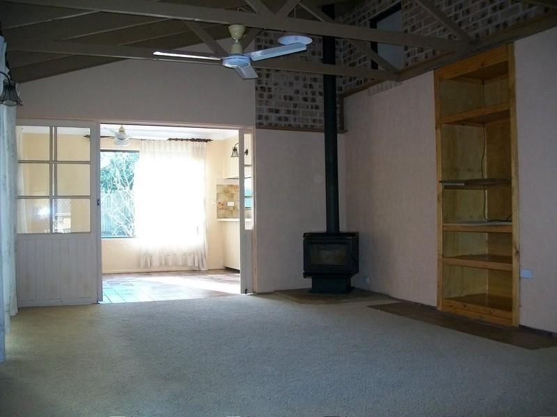 63 George Evans Road, Killarney Vale NSW 2261