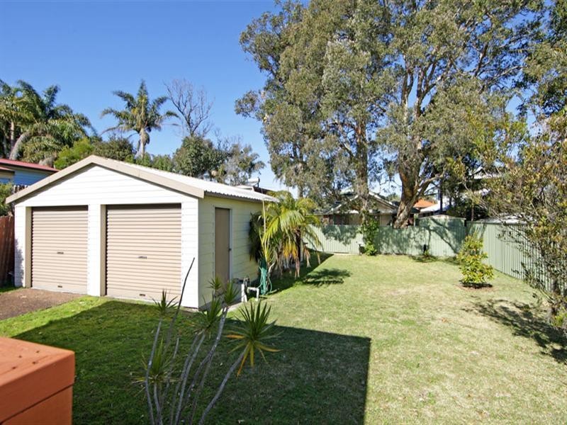 37 Shelly Beach Road, Shelly Beach NSW 2261