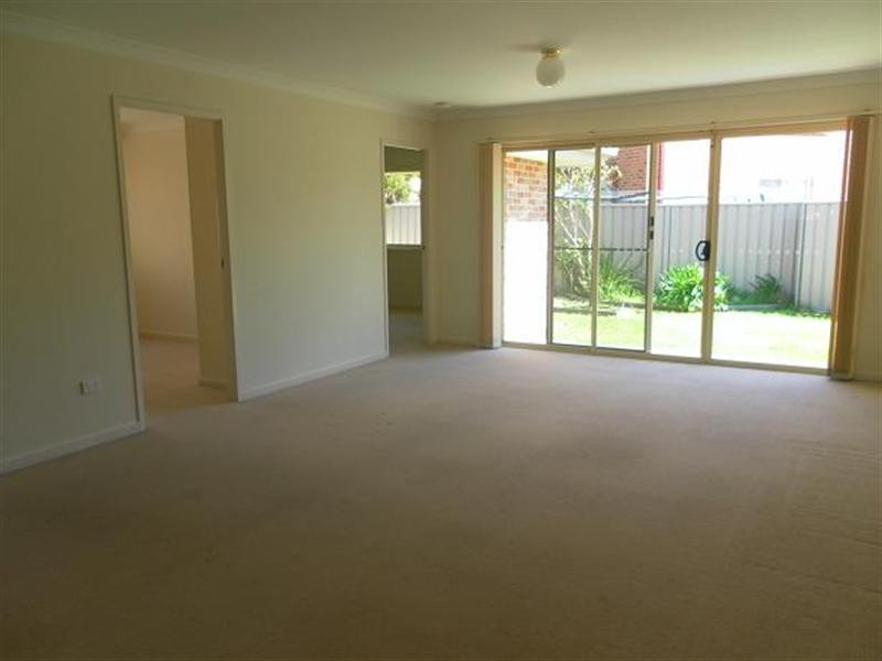 3/27 Lorraine Avenue, Berkeley Vale NSW 2261