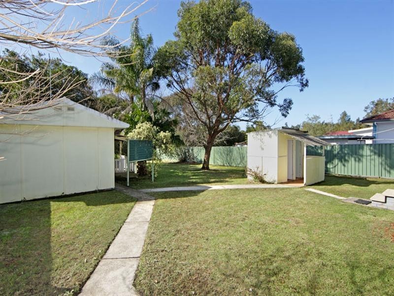 5 Wyong Road, Tumbi Umbi NSW 2261