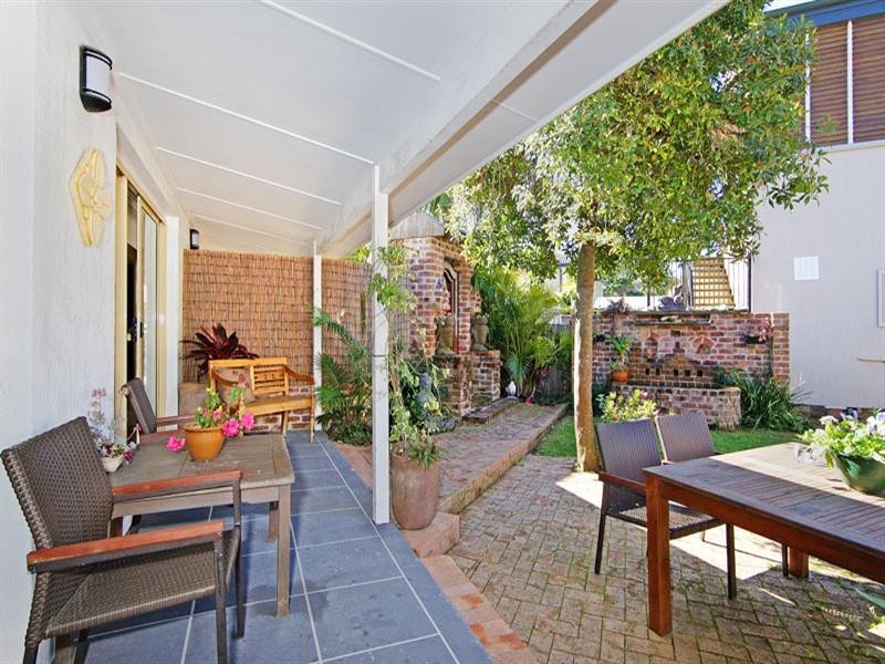 23 Reserve Drive, Bateau Bay NSW 2261