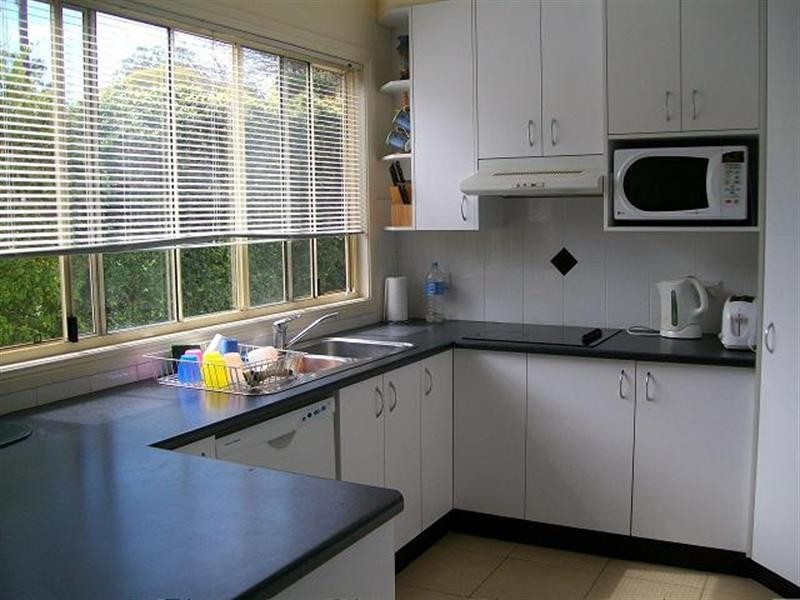 718 The Entrance Road, Bateau Bay NSW 2261