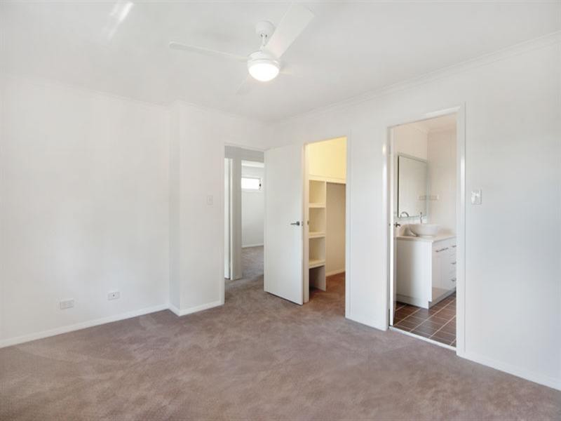 4A Rushby Street, Bateau Bay NSW 2261