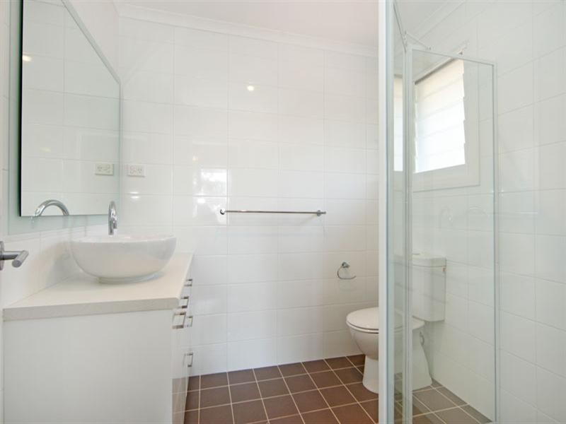 4A Rushby Street, Bateau Bay NSW 2261