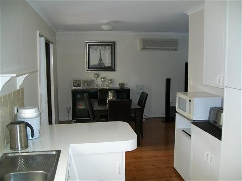 67 Flinders Avenue, Killarney Vale NSW 2261