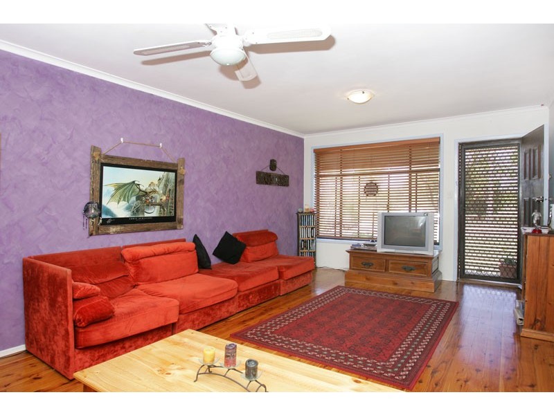 69 Flinders Avenue, Killarney Vale NSW 2261
