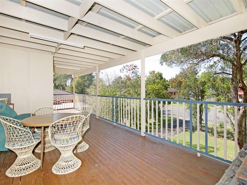 25 Black Swan Street, Berkeley Vale NSW 2261