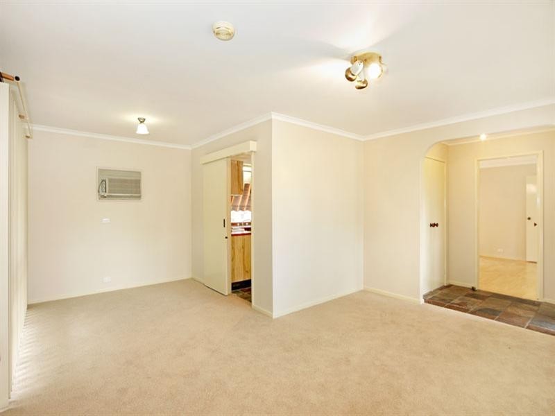 22 Premier Way, Bateau Bay NSW 2261