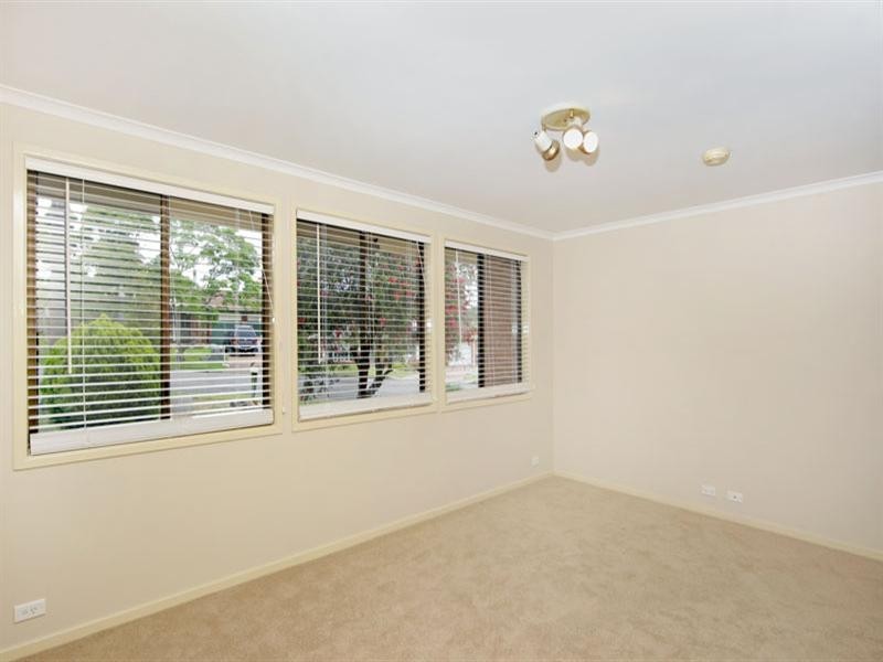 22 Premier Way, Bateau Bay NSW 2261