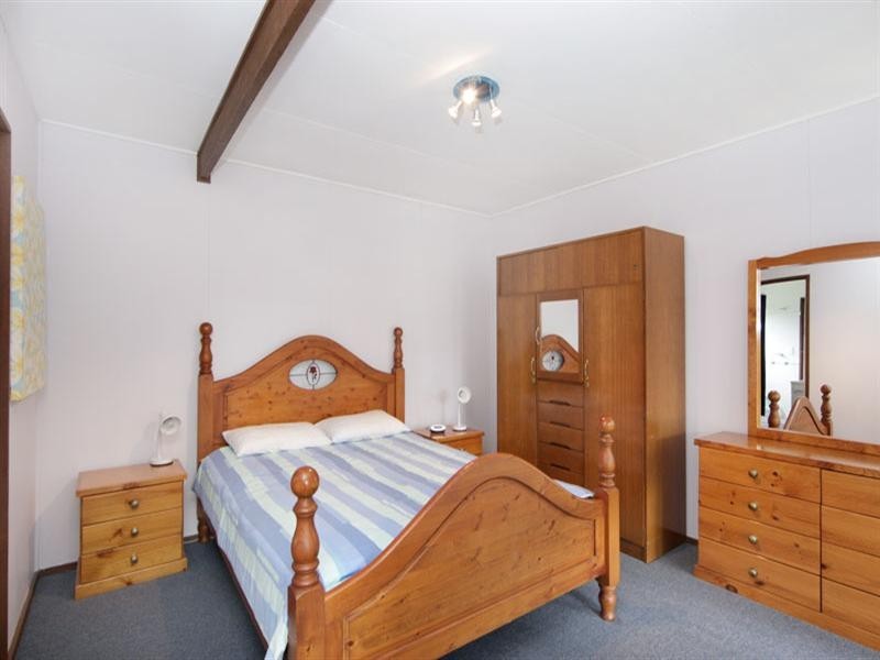 5 Harbour Street, Bateau Bay NSW 2261