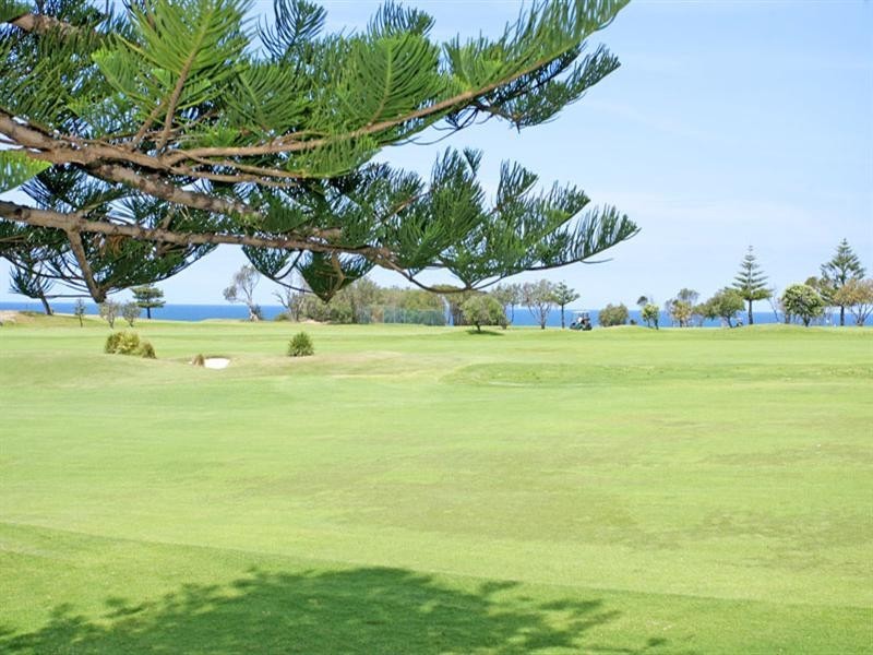 41 Waterview Street, Shelly Beach NSW 2261