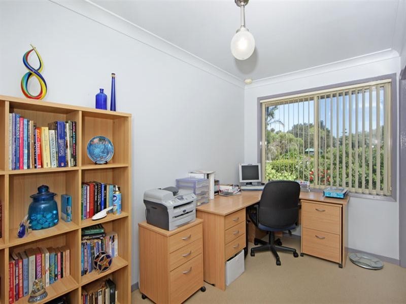 2 Grandview Street, Shelly Beach NSW 2261