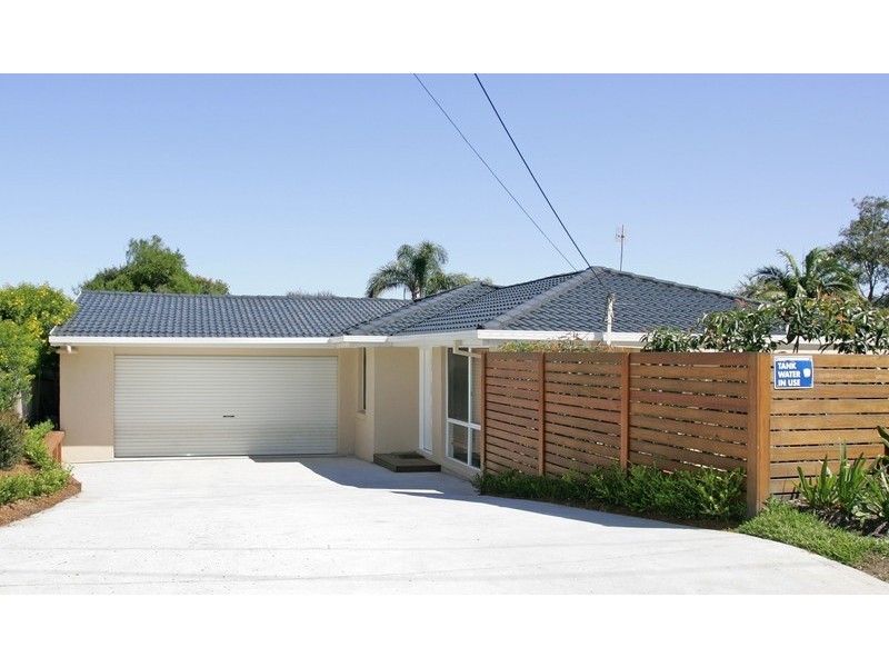 4 Lincoln Close, Bateau Bay NSW 2261