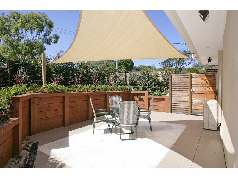 4 Lincoln Close, Bateau Bay NSW 2261