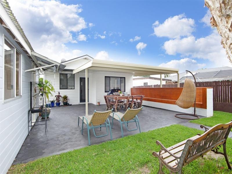 19 Flinders Avenue, Killarney Vale NSW 2261