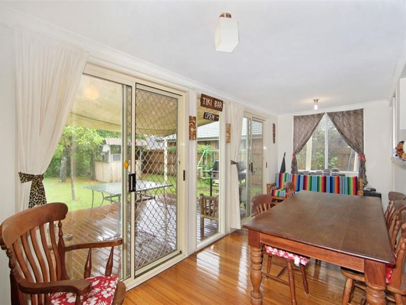 6 Laguna Parade, Berkeley Vale NSW 2261