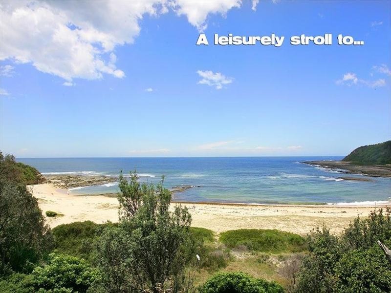 64 Bias Avenue, Bateau Bay NSW 2261