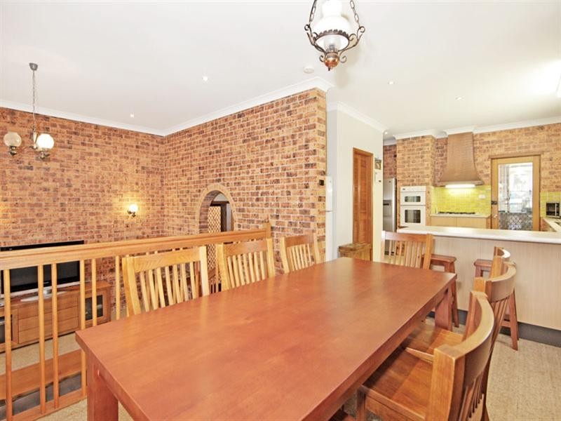 9 Promenade Avenue, Bateau Bay NSW 2261