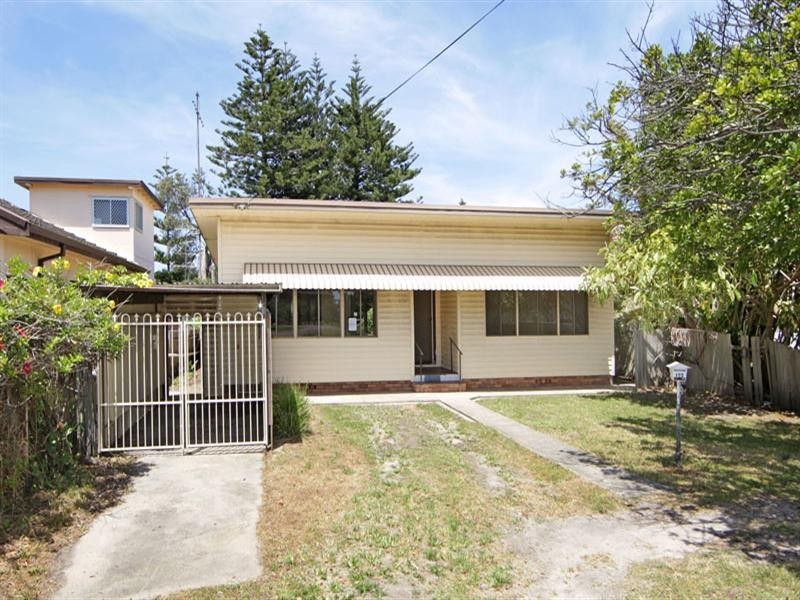 152 Ocean Parade, Blue Bay NSW 2261