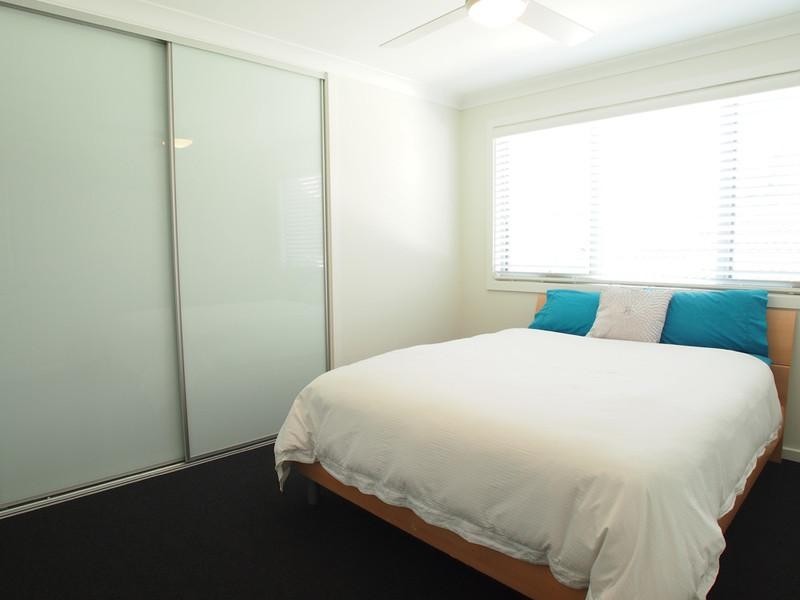 48 Hume Boulevard, Killarney Vale NSW 2261