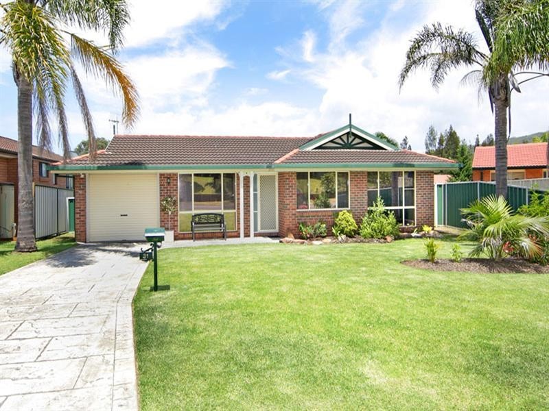 31 Lancaster Parade, Bateau Bay NSW 2261
