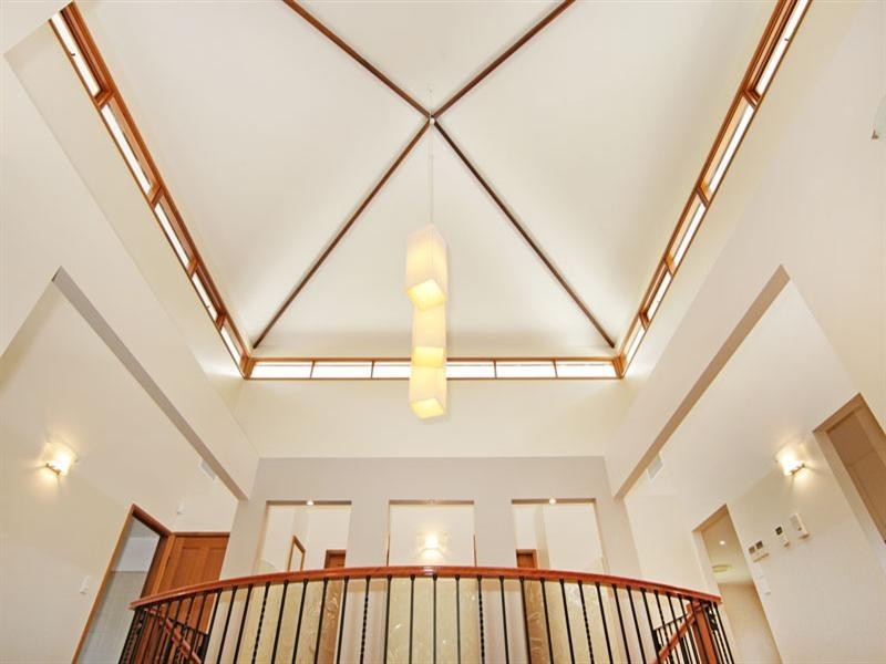 42 Reserve Drive, Bateau Bay NSW 2261