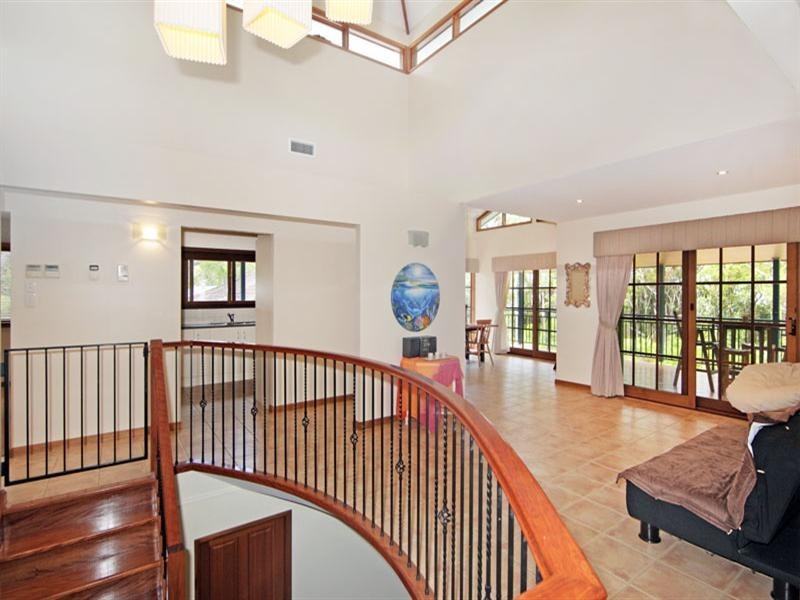 42 Reserve Drive, Bateau Bay NSW 2261