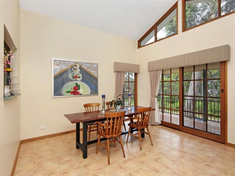 42 Reserve Drive, Bateau Bay NSW 2261