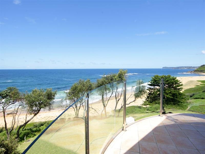 12 South Scenic Road, Forresters Beach NSW 2260