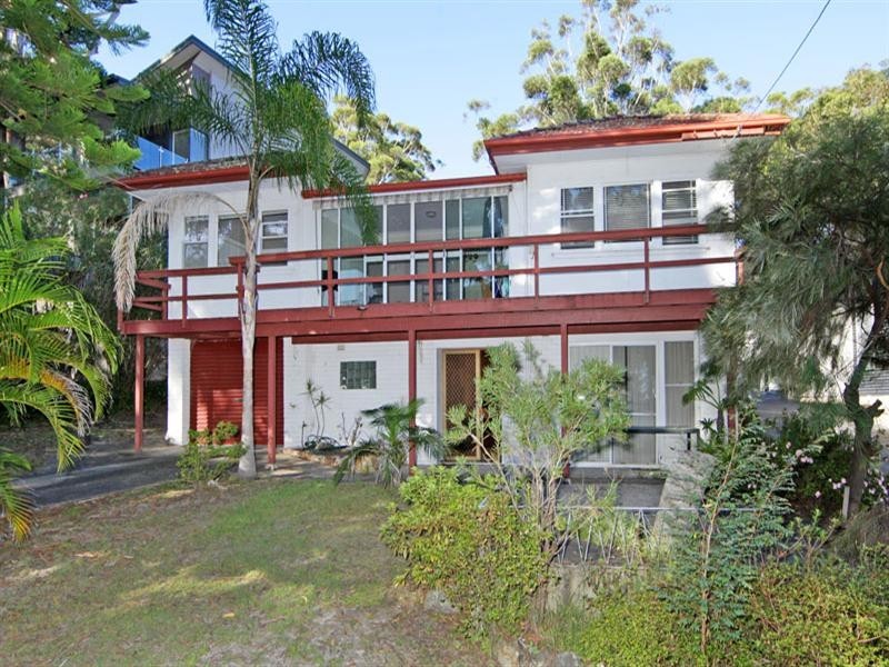 30 Reserve Drive, Bateau Bay NSW 2261