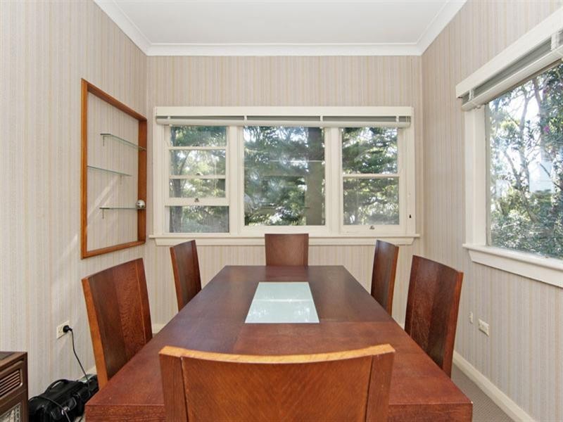 30 Reserve Drive, Bateau Bay NSW 2261