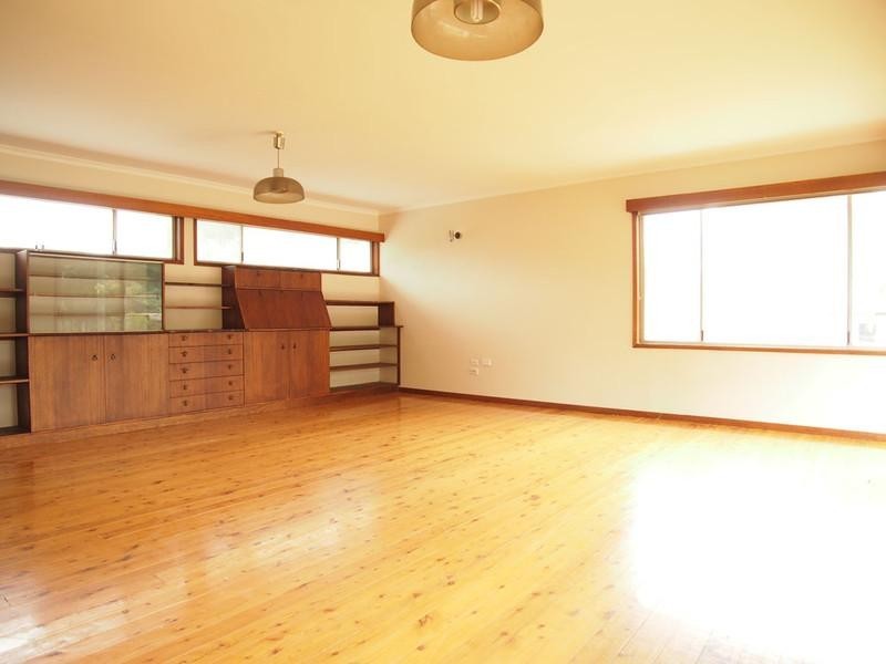 125 Lakedge Avenue, Berkeley Vale NSW 2261