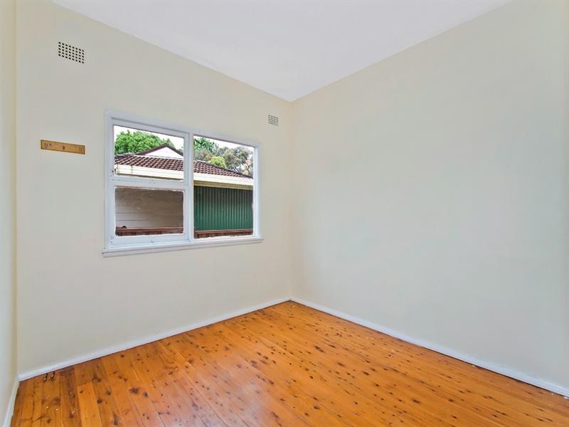 494 The Entrance Road, Bateau Bay NSW 2261