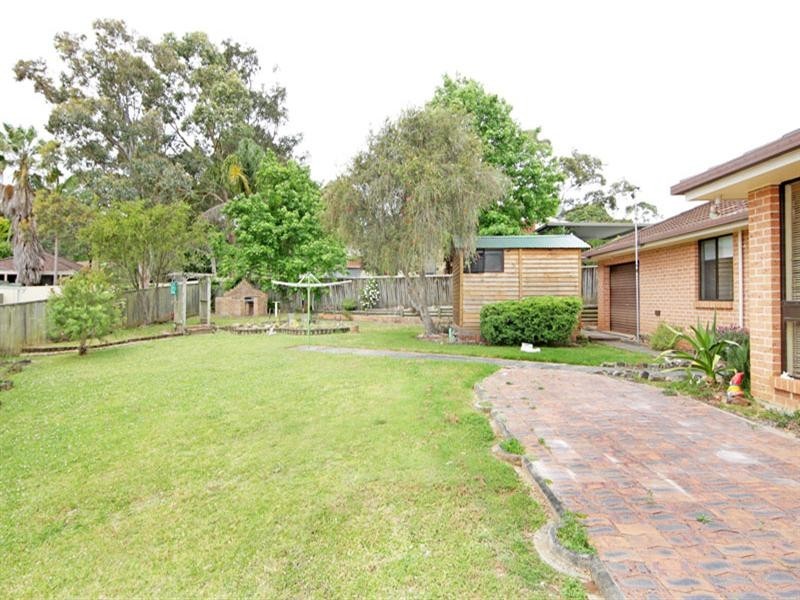 22 Premier Way, Bateau Bay NSW 2261