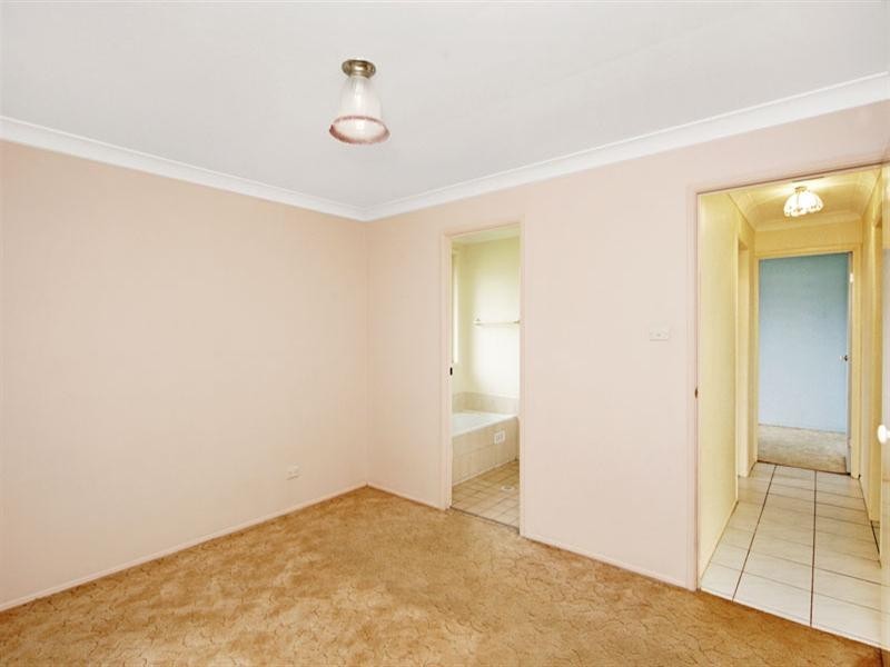 11 Lady Penrhyn Close, Bateau Bay NSW 2261