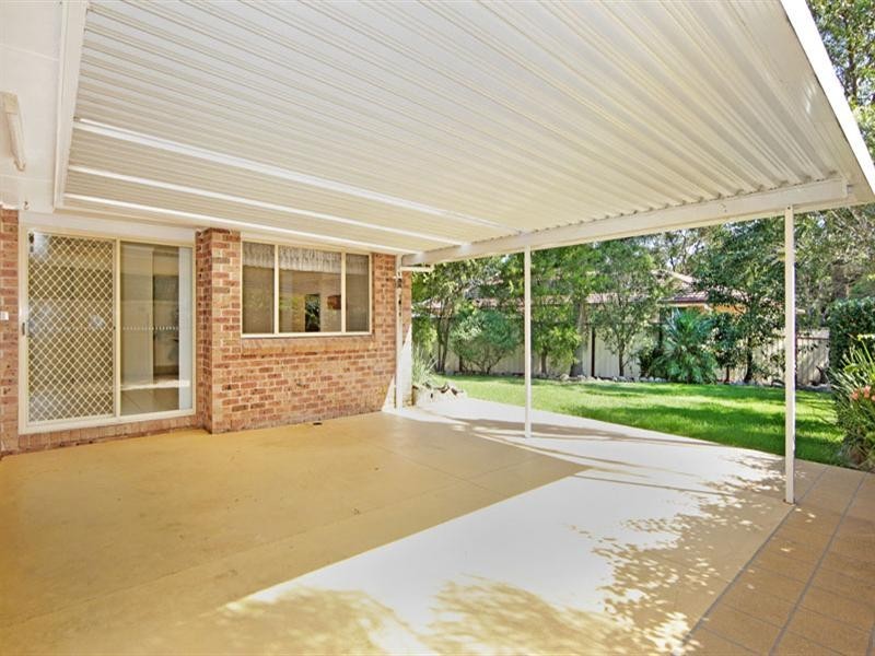 11 Lady Penrhyn Close, Bateau Bay NSW 2261