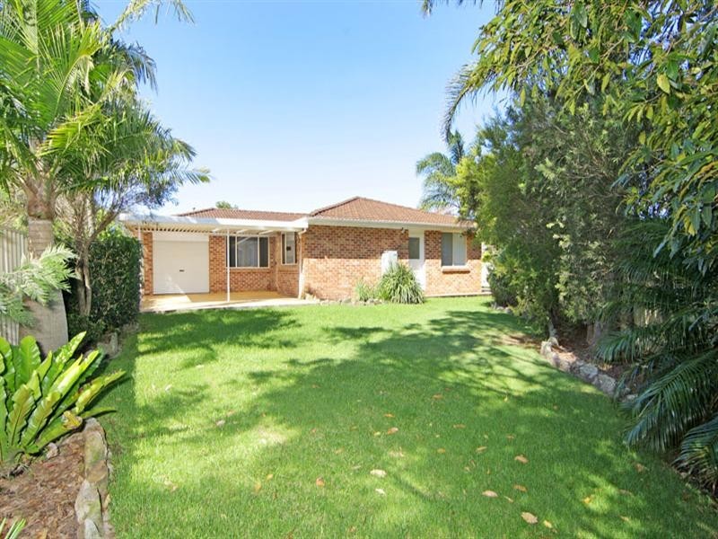 11 Lady Penrhyn Close, Bateau Bay NSW 2261