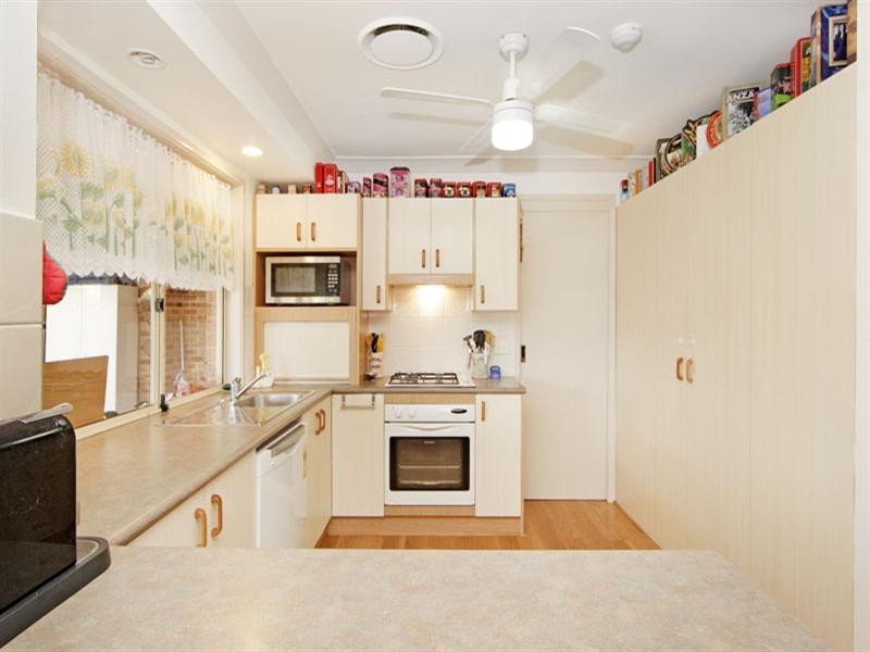 195 Cresthaven Avenue, Bateau Bay NSW 2261