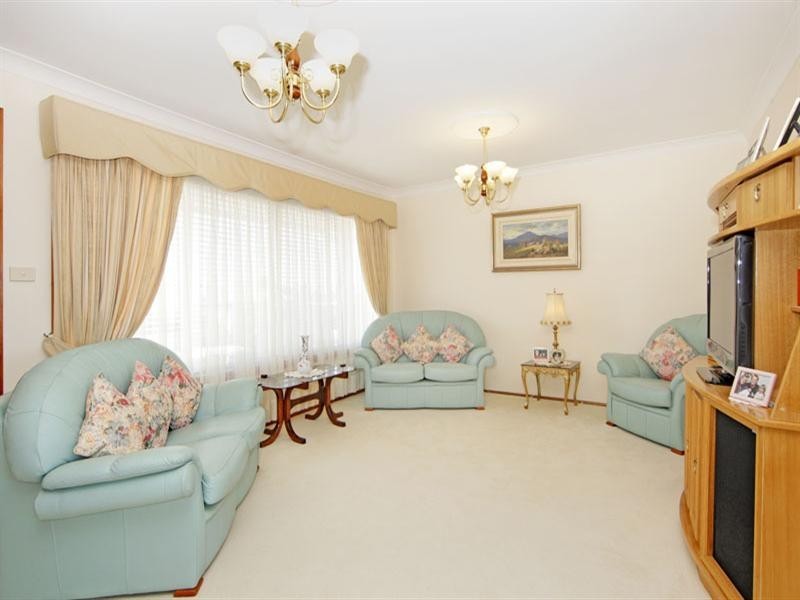 7 Boos Road, Forresters Beach NSW 2260