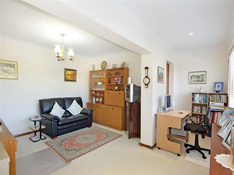 7 Boos Road, Forresters Beach NSW 2260