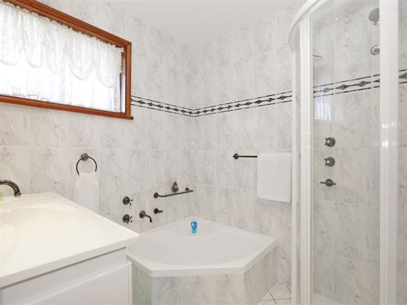 7 Boos Road, Forresters Beach NSW 2260