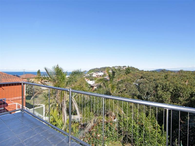7 Boos Road, Forresters Beach NSW 2260