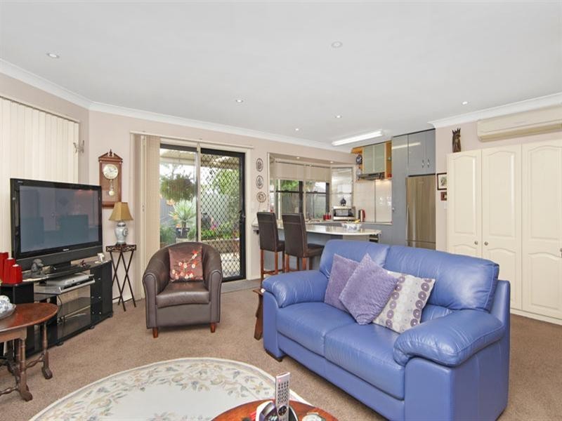 4/27 Redmyre Street, Long Jetty NSW 2261
