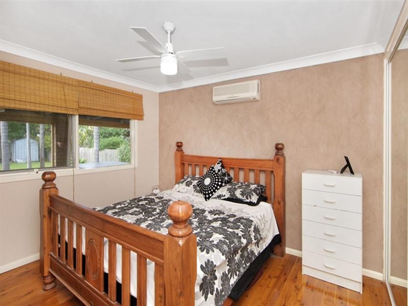 29 Laguna Parade, Berkeley Vale NSW 2261