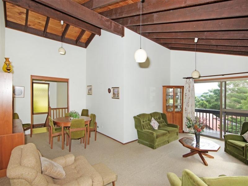 36 Sycamore Avenue, Bateau Bay NSW 2261