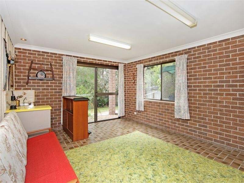 36 Sycamore Avenue, Bateau Bay NSW 2261