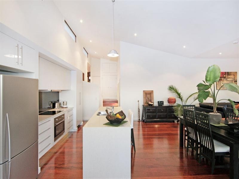 33 Stephenson Road, Bateau Bay NSW 2261