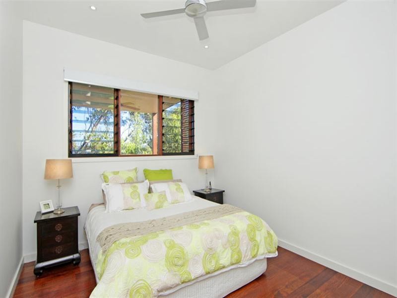 33 Stephenson Road, Bateau Bay NSW 2261