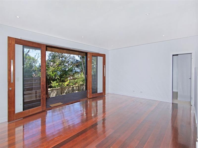 33 Stephenson Road, Bateau Bay NSW 2261